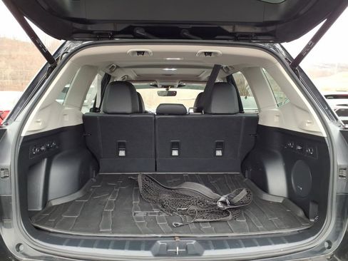 Used 2024 Subaru Forester Touring w/ Convenience Package image 15