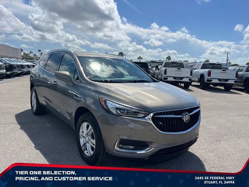Used 2018 Buick Enclave Premium FWD image 3