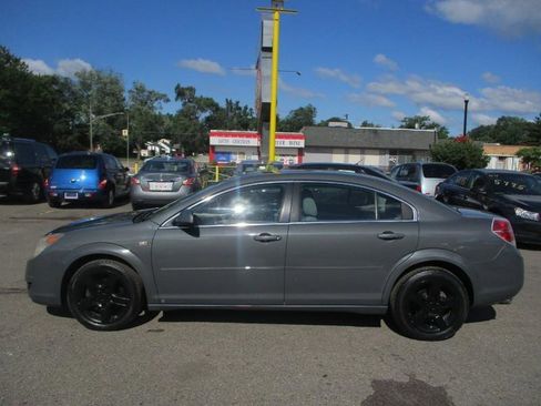 Used 2008 Saturn Aura XE w/ Preferred Package FWD image 4