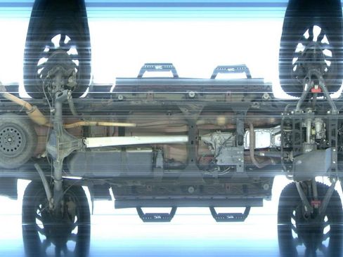 Used 2018 Chevrolet Silverado 1500 LT w/ All Star Edition image 22