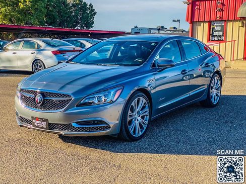 Used 2019 Buick LaCrosse Avenir w/ Driver Confidence Package II image 4