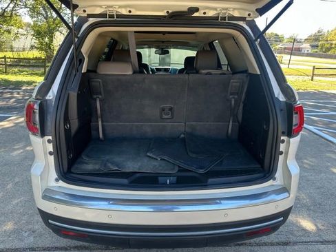 Used 2014 GMC Acadia SLT image 6