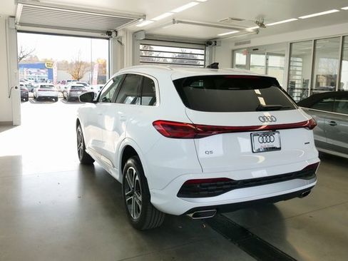 New 2025 Audi Q5 Premium image 4
