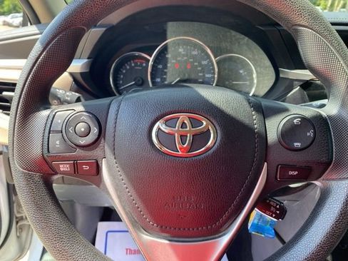 Used 2015 Toyota Corolla LE image 27