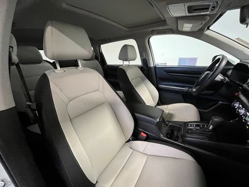 Used 2024 Honda CR-V EX image 18