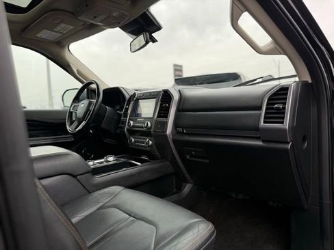 Certified 2019 Ford Expedition Platinum image 15