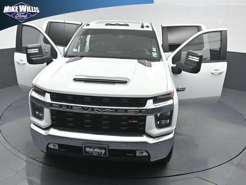 Used 2020 Chevrolet Silverado 2500 LT w/ Texas Edition AWD/4WD image 26