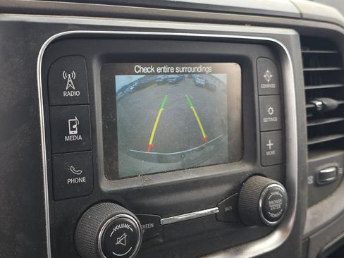 Used 2019 RAM 1500 Express AWD/4WD image 10