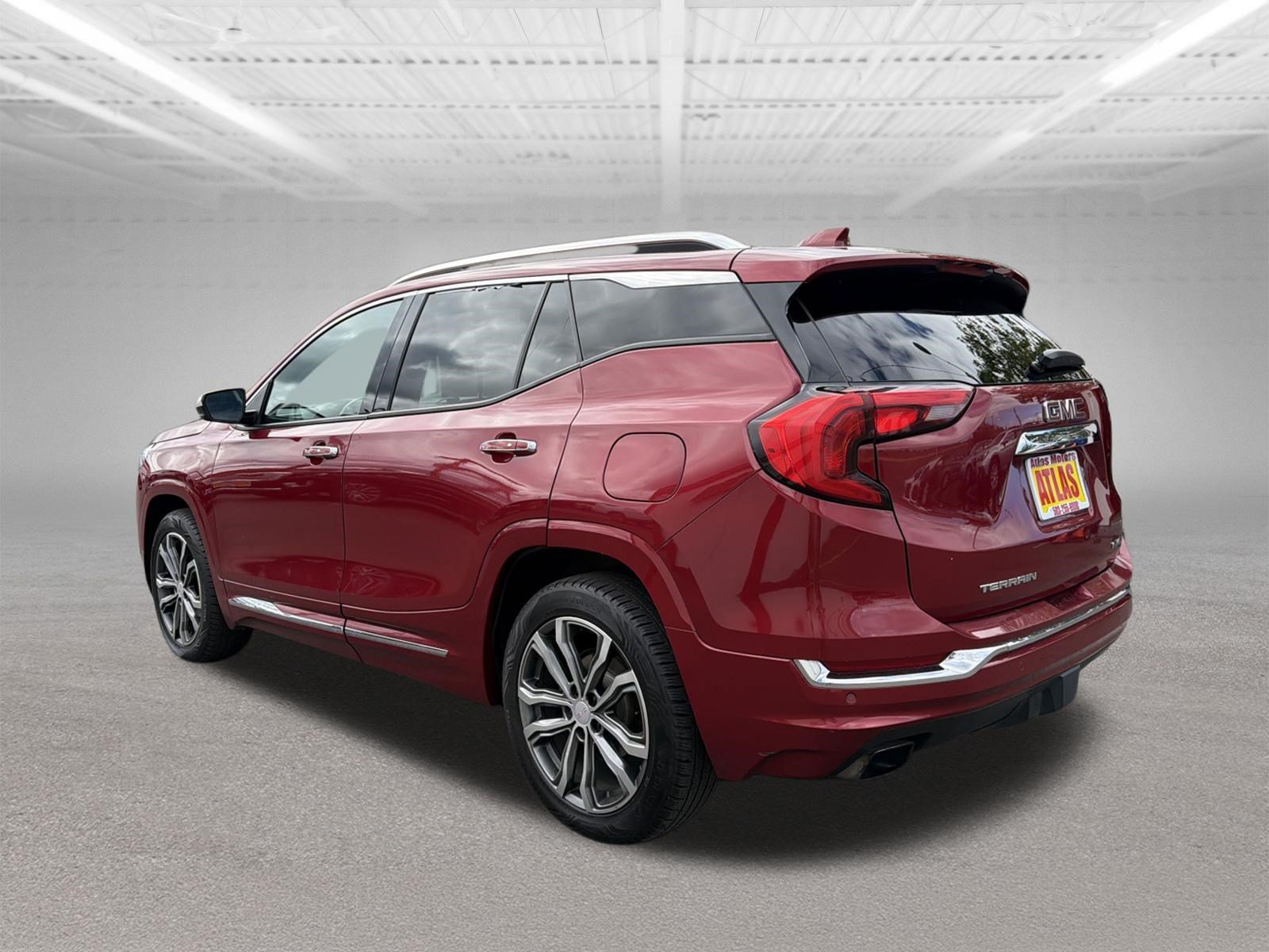 Used 2018 GMC Terrain Denali AWD/4WD image 3