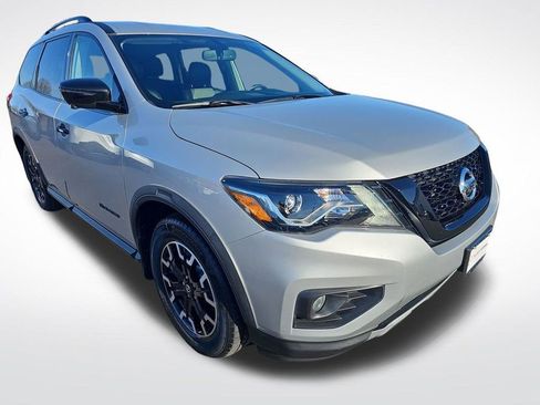 Used 2019 Nissan Pathfinder SL w/ Rock Creek Edition image 12