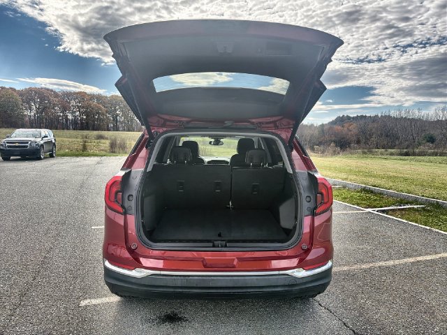 Used 2020 GMC Terrain SLT w/ Preferred Package AWD/4WD image 27
