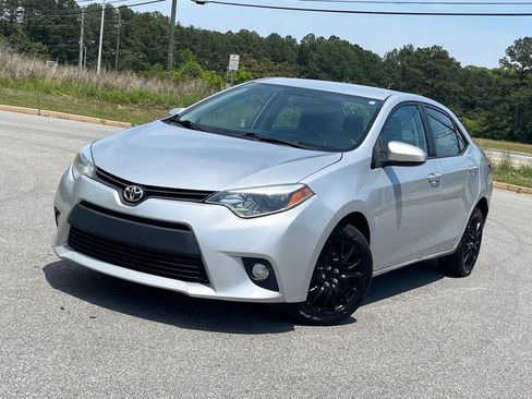 Used 2014 Toyota Corolla LE FWD image 1