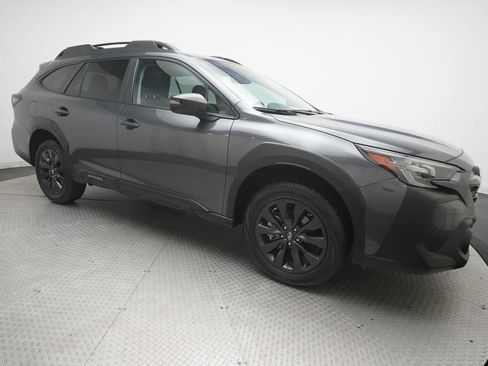 Used 2024 Subaru Outback Onyx Edition AWD/4WD image 37