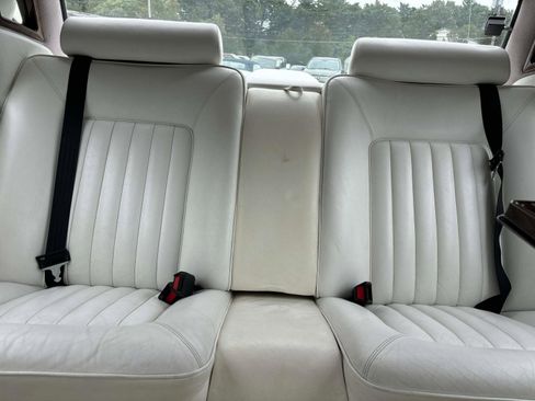 Used 1987 Rolls-Royce Silver Spur image 22