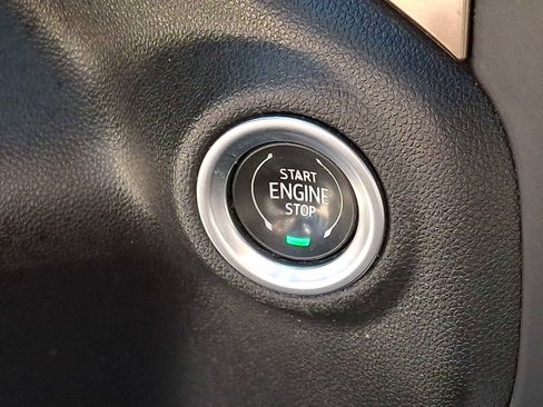 Used 2022 Chevrolet Silverado 2500 High Country w/ Safety Package II image 23