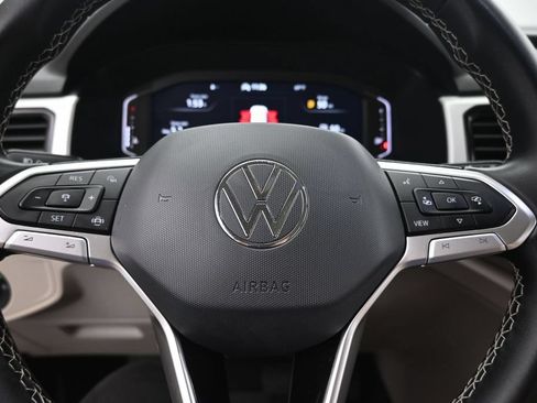 Used 2022 Volkswagen Atlas SE FWD image 11