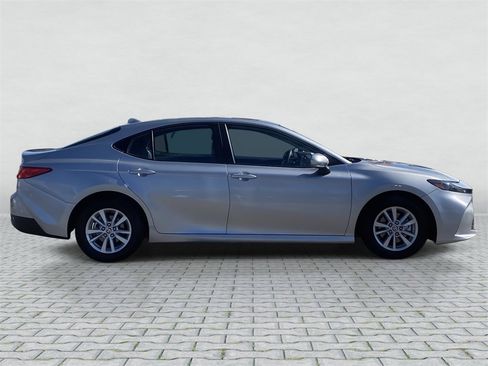 Certified 2025 Toyota Camry LE image 8