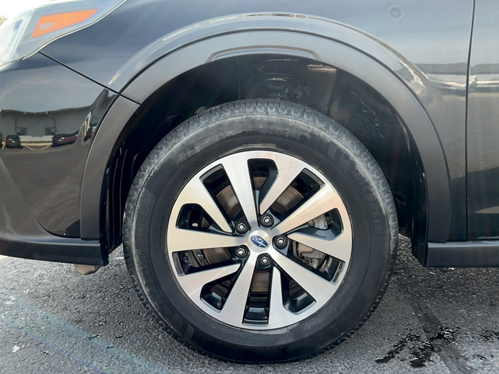 Used 2020 Subaru Outback Premium w/ Popular Package #1 AWD/4WD image 9
