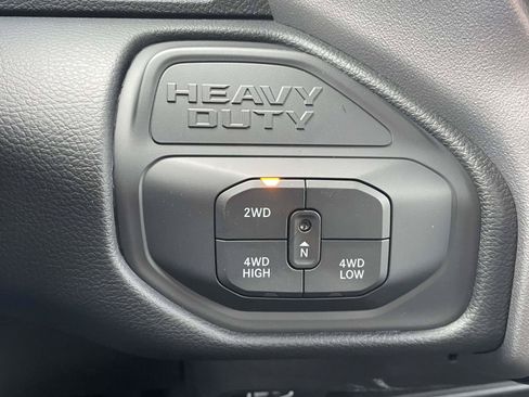 New 2026 RAM 3500 Laramie w/ Towing Technology Group AWD/4WD image 13