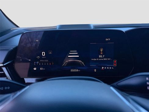 Used 2025 Chevrolet Tahoe LS image 12