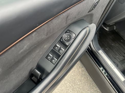 Used 2021 Ford Mustang Mach-E GT image 20