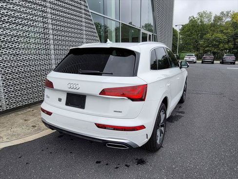 Certified 2024 Audi Q5 2.0T Prestige AWD/4WD image 5