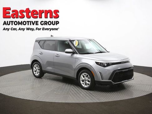 Used 2024 Kia Soul LX w/ Option Group 015 image 48
