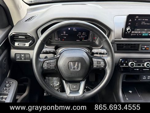 Used 2023 Honda Pilot Elite image 22