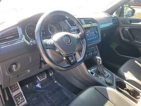 Used 2021 Volkswagen Tiguan SE R-Line image 20