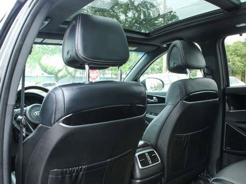 Used 2016 Kia Sorento SX w/ SXL Technology Package AWD/4WD image 34