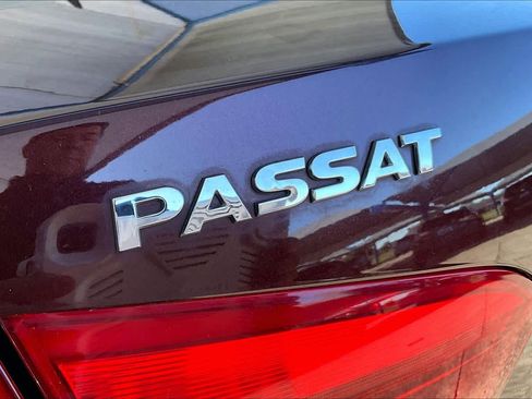 Used 2014 Volkswagen Passat TDI SE FWD image 31