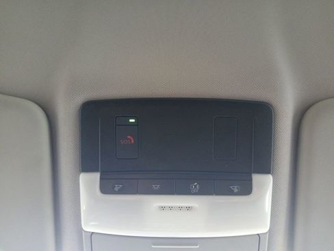 Used 2022 Mitsubishi Outlander SE image 5