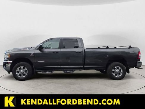Used 2020 RAM 2500 Big Horn w/ Level 1 Equipment Group AWD/4WD image 2