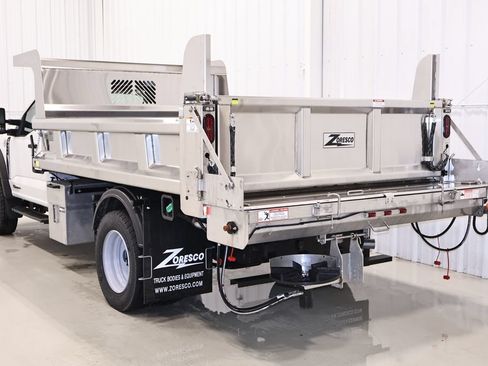New 2025 Ford F600 4x4 Regular Cab Super Duty w/ XL Chrome Package image 9