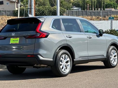 New 2025 Honda CR-V LX image 5