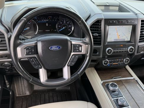 Used 2021 Ford Expedition Platinum AWD/4WD image 11
