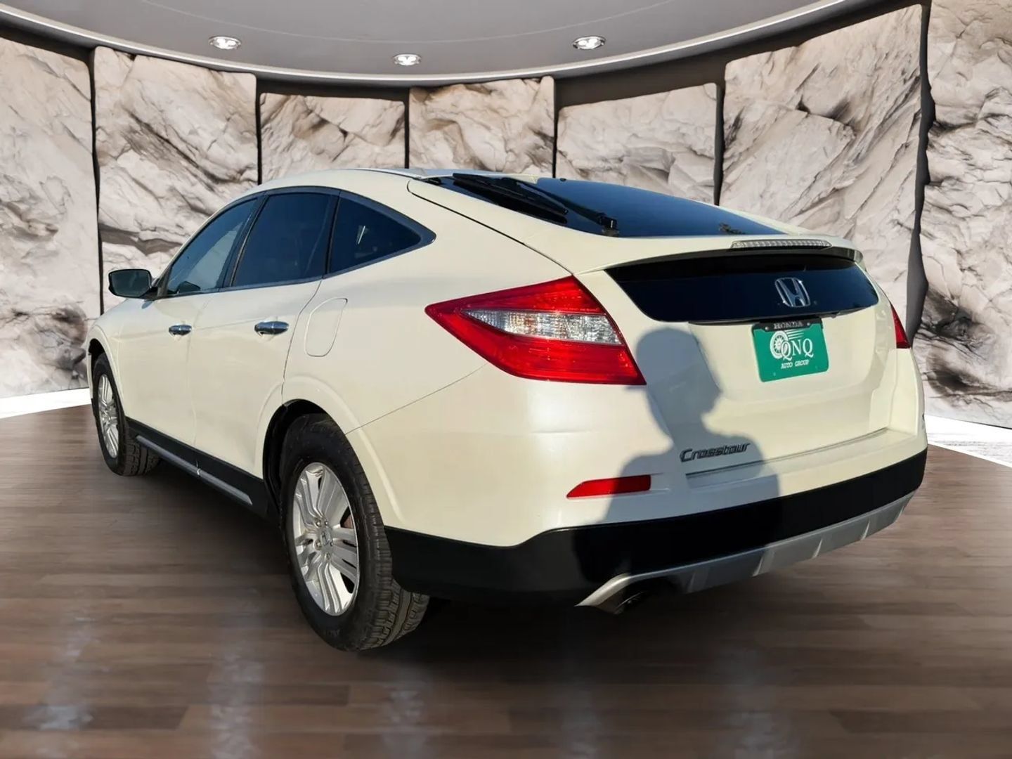 Used 2015 Honda Crosstour EX image 8