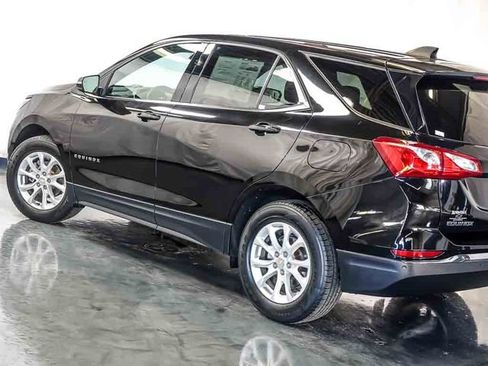 Certified 2018 Chevrolet Equinox LT FWD image 11