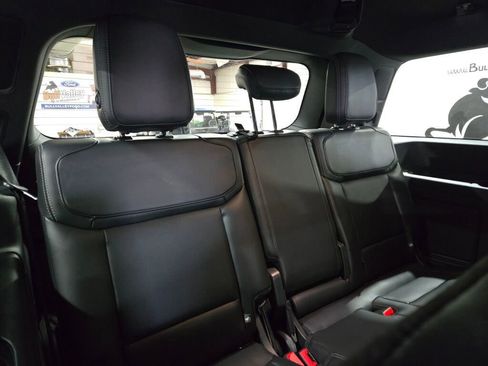 Used 2025 Ford Expedition Platinum w/ Stealth Performance Package image 14