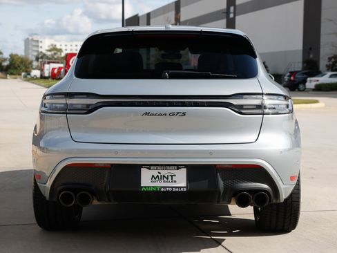 Used 2023 Porsche Macan GTS image 12