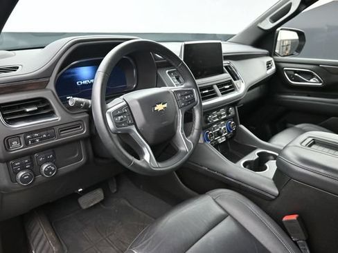 Used 2024 Chevrolet Tahoe LT w/ Luxury Package AWD/4WD image 12