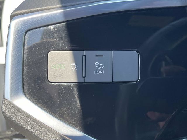 Used 2025 Audi Q3 2.0T Premium AWD/4WD image 36