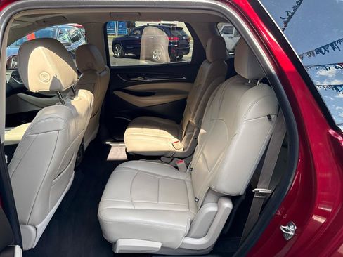 Used 2019 Buick Enclave Essence AWD/4WD image 26