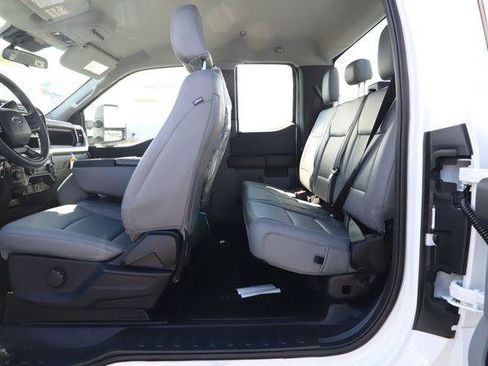 New 2026 Ford F250 XL w/ XL Chrome Package AWD/4WD image 22