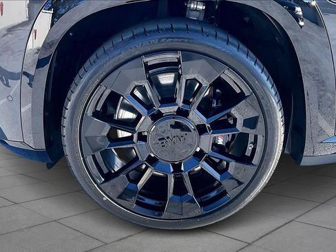 Used 2025 BMW XM image 10