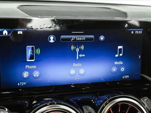 New 2026 Mercedes-Benz GLB 250 4MATIC image 14