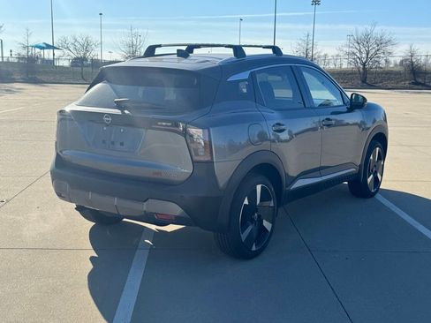 New 2026 Nissan Kicks SR w/ Cold Weather Package image 8