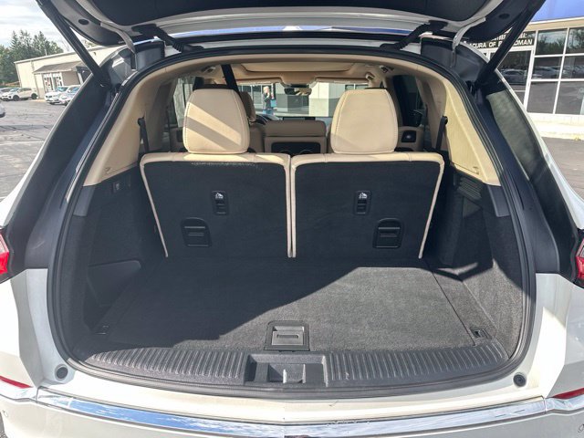 Certified 2024 Acura MDX w/ Technology Package AWD/4WD image 17