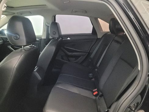 Used 2019 Volkswagen Jetta SE FWD image 18