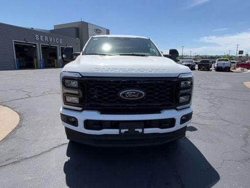 New 2025 Ford F350 Lariat w/ Black Appearance Package image 48